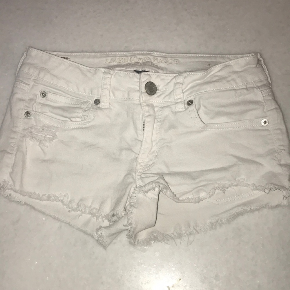 American Eagle Outfitters: White Jean Shorts
